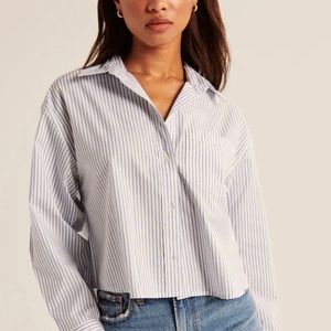 Cropped Poplin Button-Up Shirt